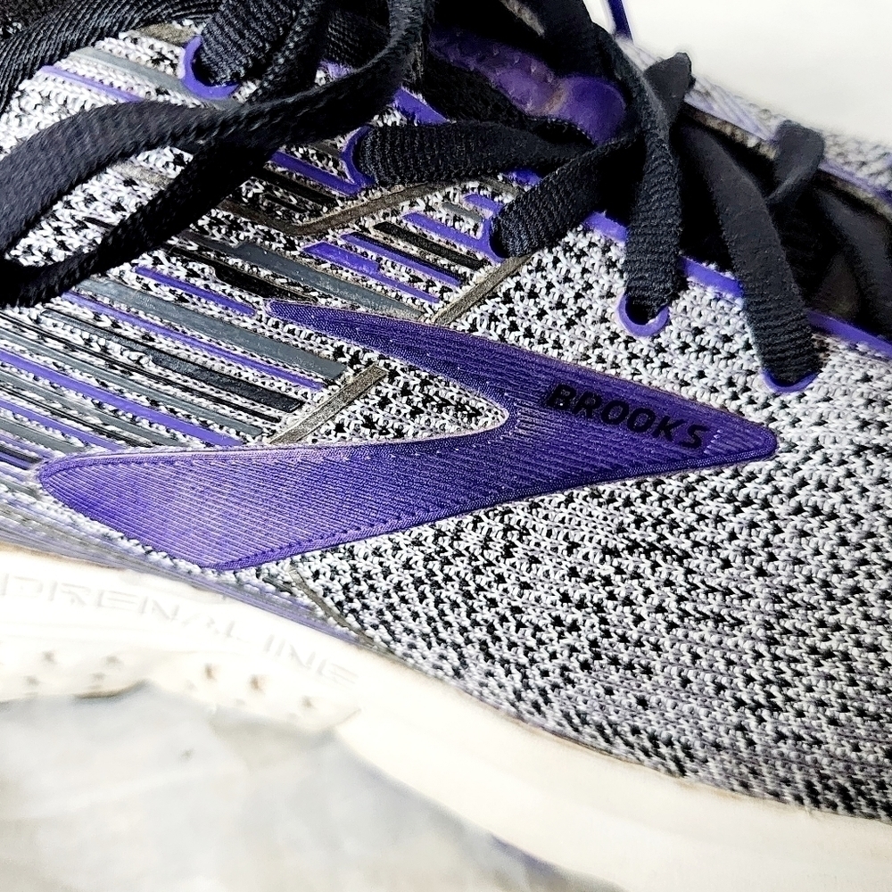 Brooks Adrenaline GTS 19 DNA Loft Womens Size 13 Cushion Support Grey Purple EUC - Picture 10 of 16